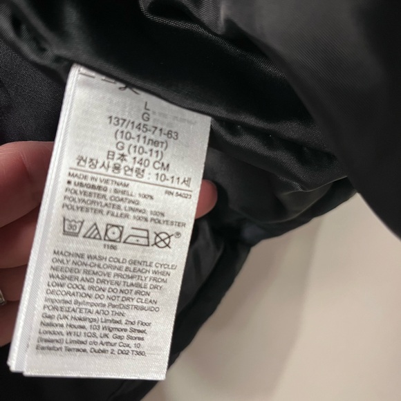 Boys Gap Camo Puffy Vest size Large - Picture 8 of 9